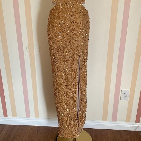 Donnee Par Dieu 'Scarlett' Gold Sequin Gown Size Large - Picture 6 of 15